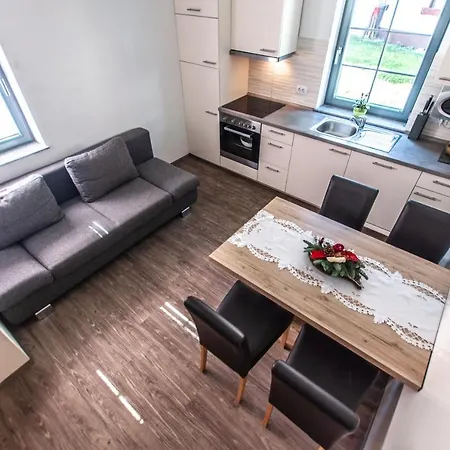 Francka Apartment *